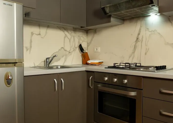 Kristal Center, Studio,near Artificial *