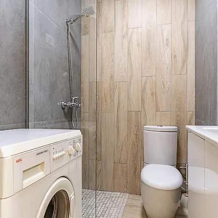 Kristal Center, Studio,near Artificial Apartment Tirana
