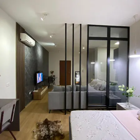 Kristal Center, Studio,near Artificial Apartmán