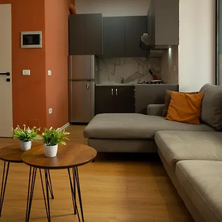 Apartman Kristal Center, Studio,near Artificial Tirana