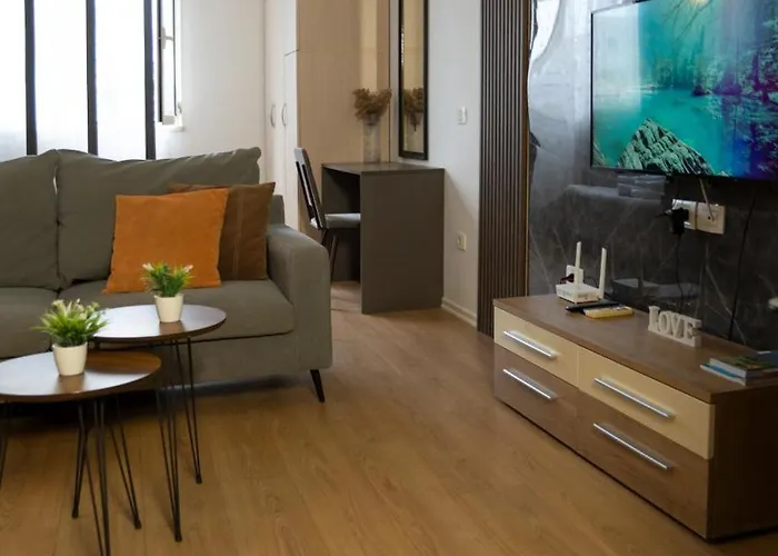 Kristal Center, Studio,near Artificial