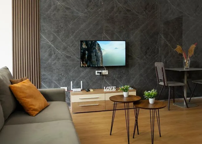 Apartman Kristal Center, Studio,near Artificial Tirana